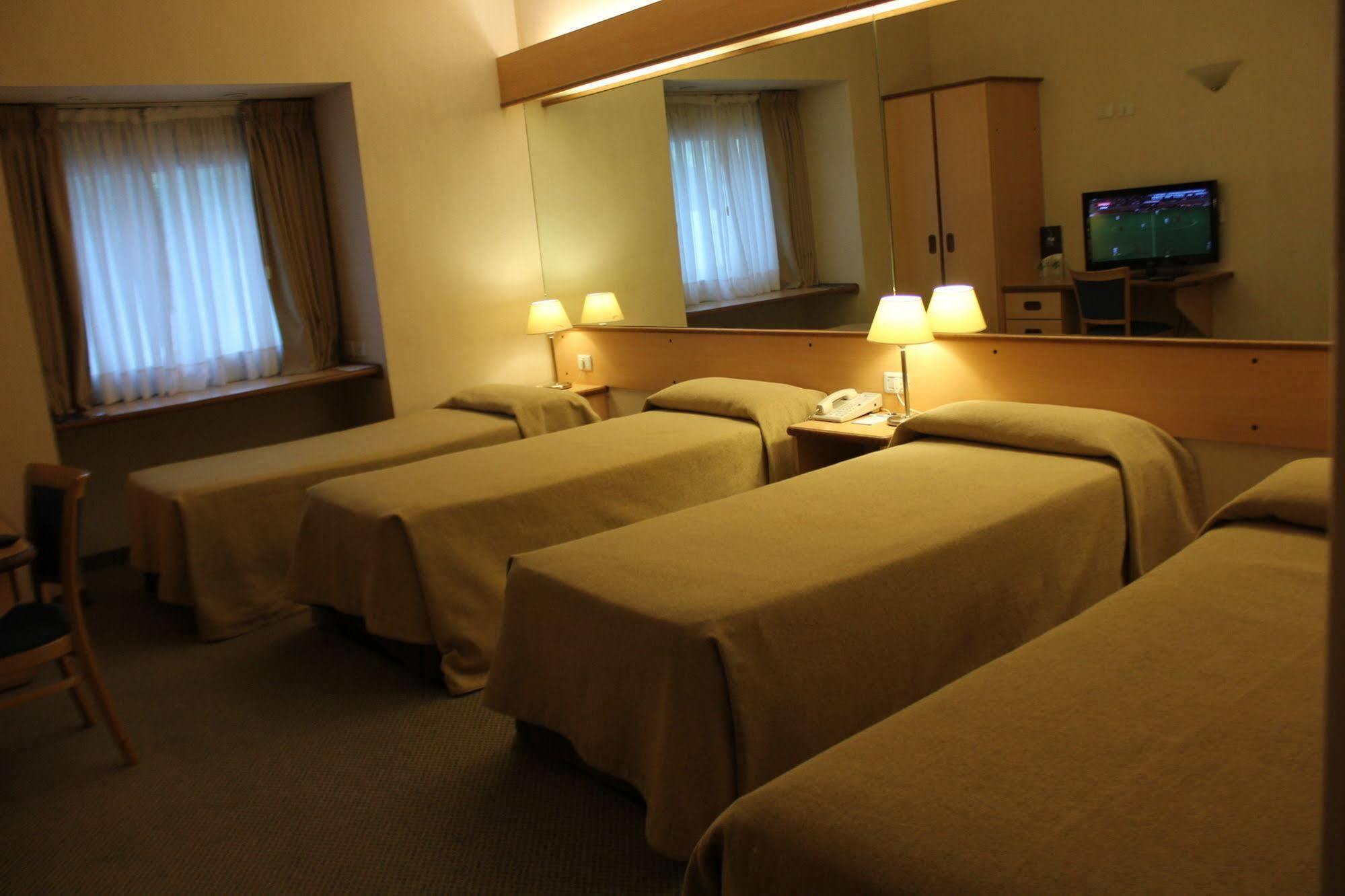 Hotel Aeroparque Inn & Suites 부에노스아이레스 외부 사진