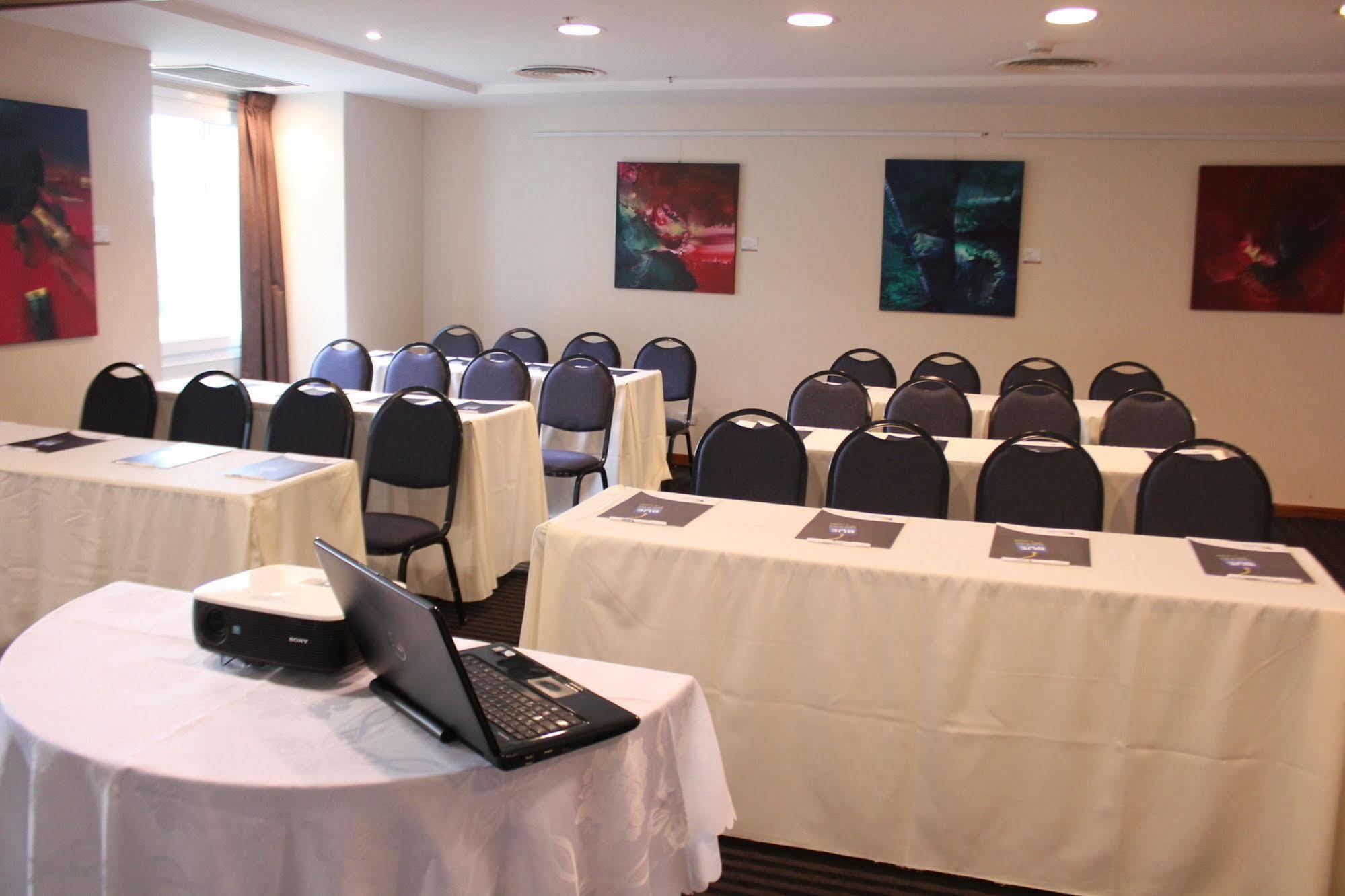 Hotel Aeroparque Inn & Suites 부에노스아이레스 외부 사진